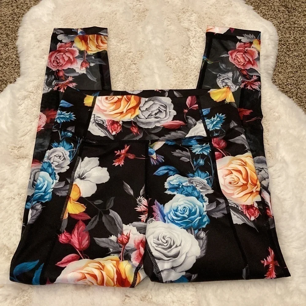 ZYIA Active Dark Floral Mesh Hi Rise Leggings Size 4